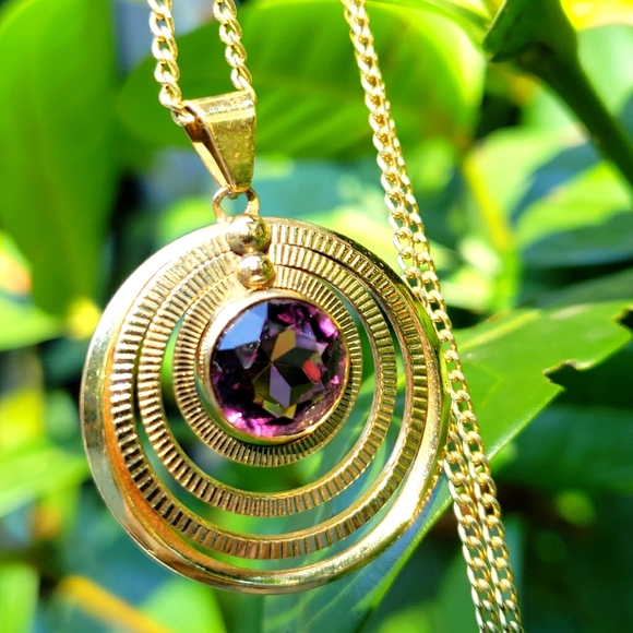 Vintage Jewelry - 💥HP💥 VTG 14k solid Gold chain/w goldplate Amethyst Pendant